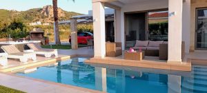 Pool und Außenlounge – Nopigia Villas Kissamos Kreta