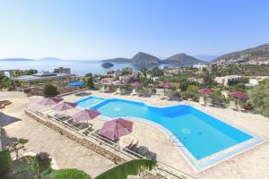 Pool und Bucht von Tolo – Tolo, Peloponnes