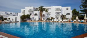 Pool – Agios Georgios, Naxos