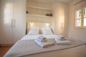 Schlafzimmer – Endless Blue, Platis Gialos