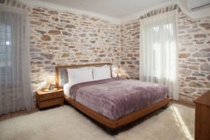 Schlafzimmer mit Doppelbett – Villa Thalia, Ano Gatzea, Pilion