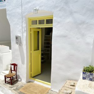 Serifos Lemon – Eingang – Homesphere – Serifos White, Olive & Lemon, Chora