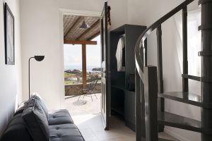 Split-Level-Studio Wohnbereich - Almyra Guest Houses Paraga Mykonos