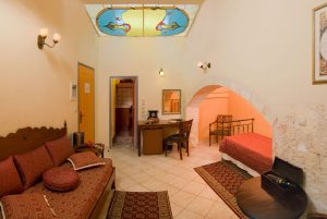 Superior Suite mit Terrasse und Whirlwanne – Belmondo Hotel, Chania