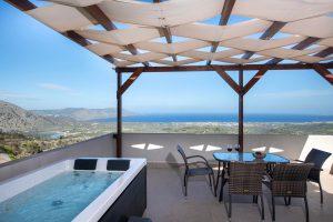Villa Thea – Terrasse unter der Pergola – Thea Villas, Kournas
