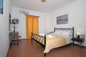 Zimmer - Kythira Golden Sun Agia Pelagia